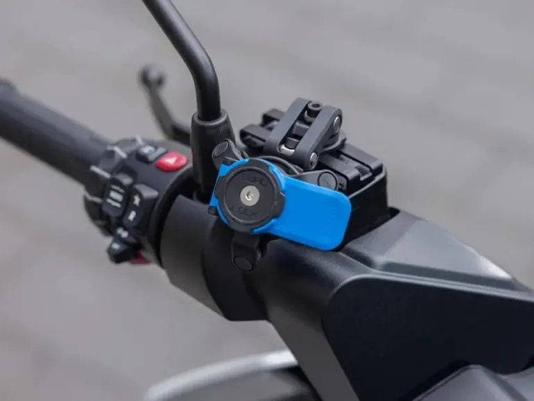 Podstawa mocowana na zbiorniczku hamulcowym Quad Lock® - V2