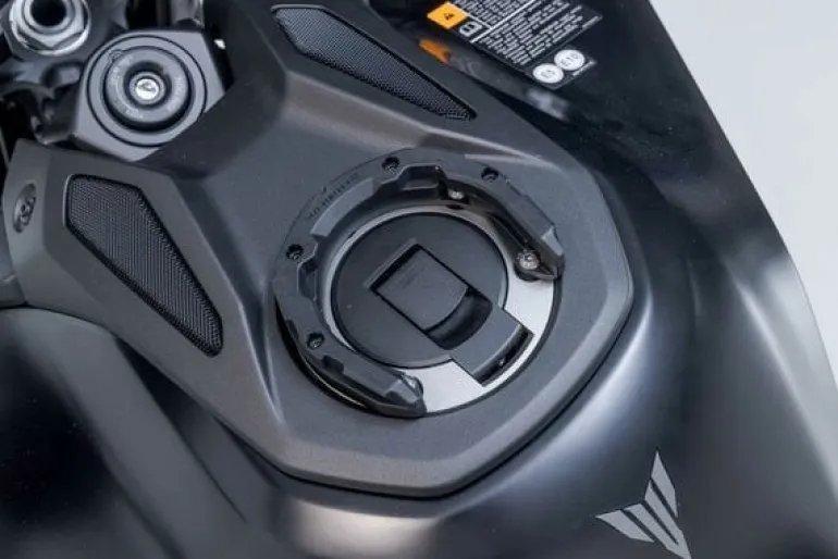 Tankring Pro Sw-Motech Yamaha Mt-09 (23-) Black