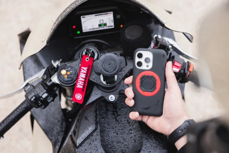Wodoodporna ładowarka indukcyjna Quad Lock®