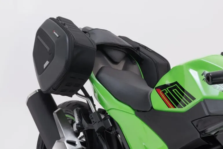 Zestaw Sakw Pro Blaze H I Stelaży SW-Motech Kawasaki Ninja 500 Se, Z500