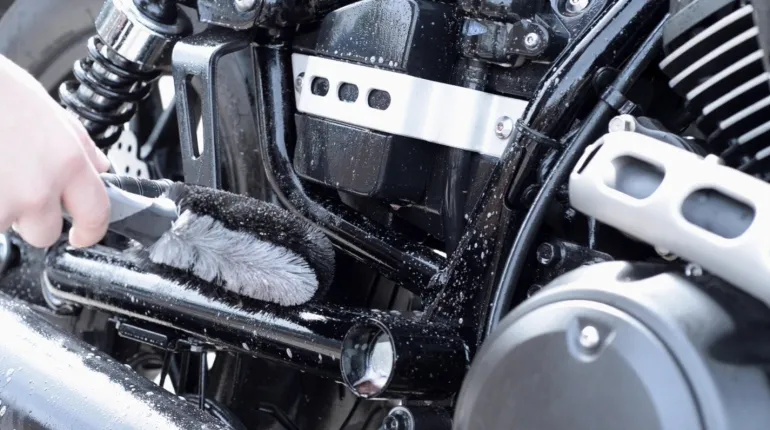 Zestaw 5 szczotek do czyszczenia motocykla Muc-Off Premium Brush Kit